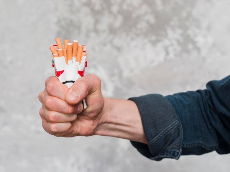 hipnoterapi-yontemi-ile-bilincaltina-yerlesen-sigara-bagimliligi